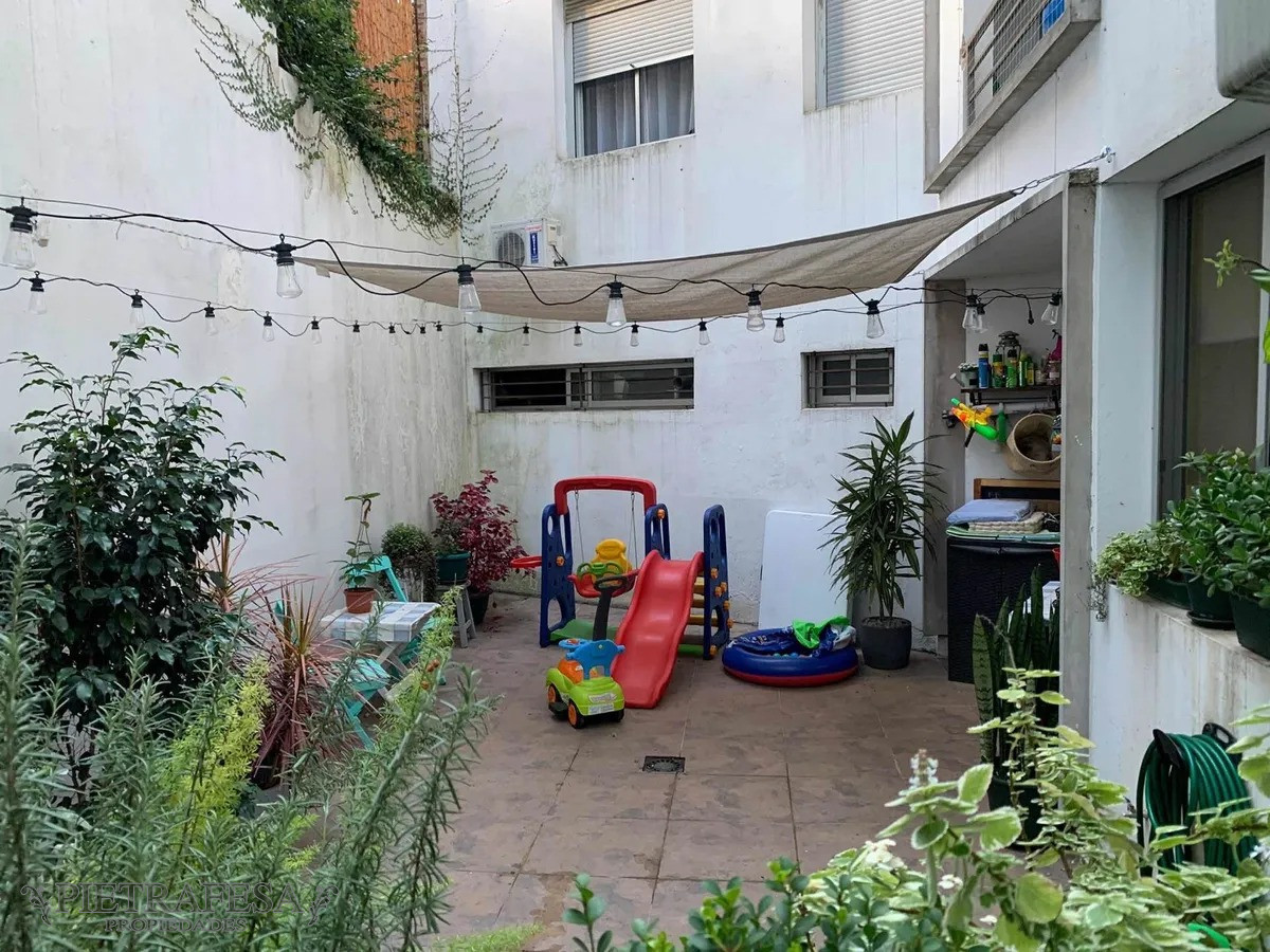 Apartamento ID.4371 - Apartamento en venta - 3 dormitorios - 2 baños con terraza y patio - garaje - 26 de Marzo - Pocitos