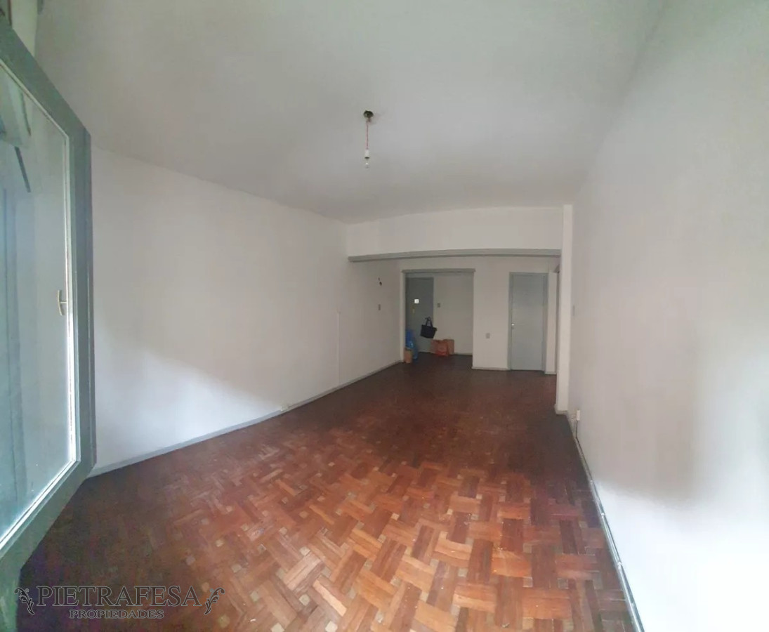 Apartamento ID.7804 - Apartamento en venta con renta, 2 dormitorios, 1 baño y balcón-Eduardo Acevedo - Cordón