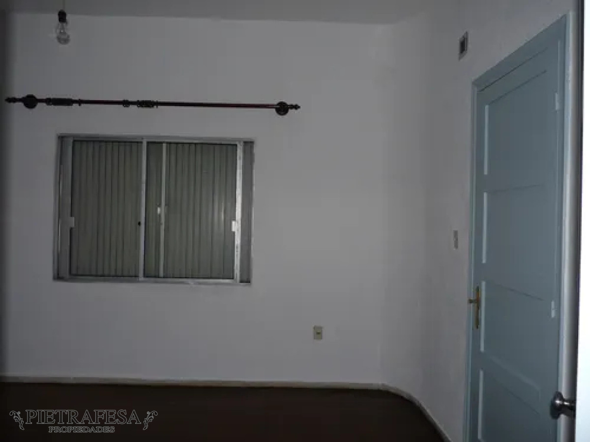 Apartamento ID.13741 - Apartamento en alquiler, 2dormitorios, 1baño. Cerrito.