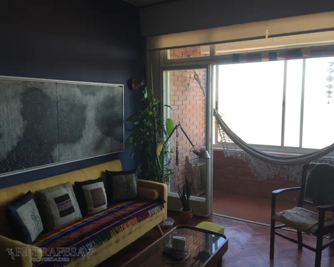 Apartamento ID.3152 - Apartamento en venta 2 dormitorios 1 baño-Reconquista-Ciudad vieja