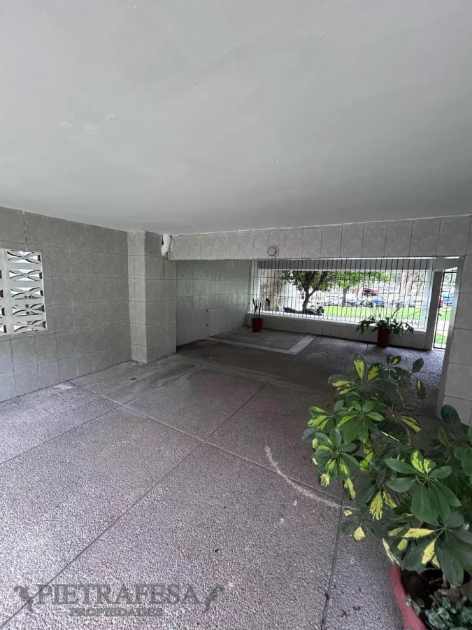 Apartamento ID.12060 - Apto en venta 2 dormitorios, 1 baño-Malvin Norte
