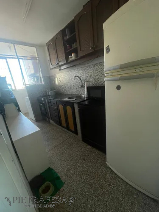 Apartamento ID.13770 - Apartamento en alquiler, 2dormitorios, 1baño, terraza lavadero. Unión. 