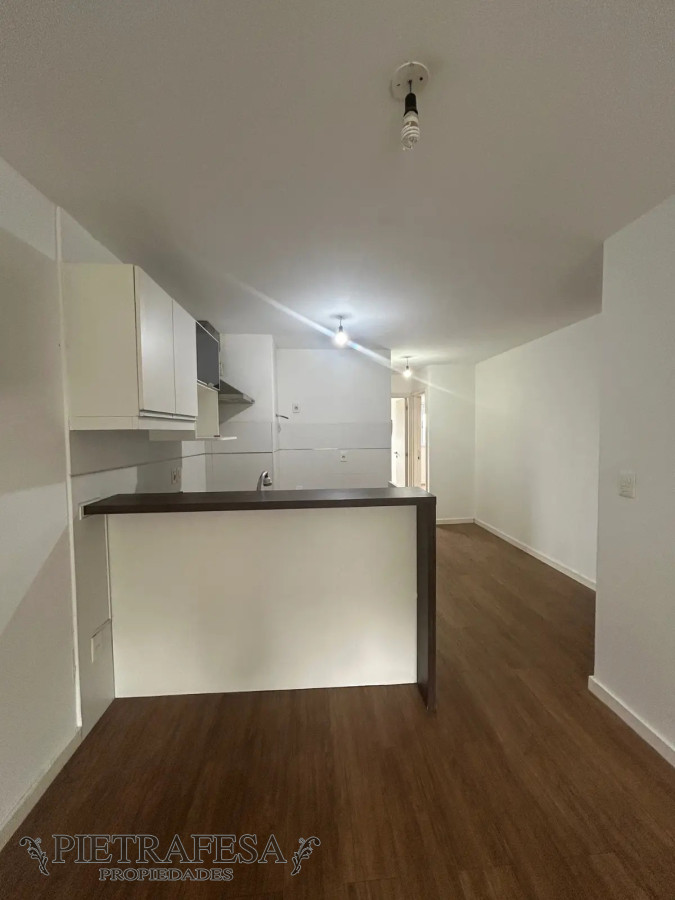 Apartamento ID.12504 - Apto en venta 2 dormitorios, 1 baño-Cordón 
