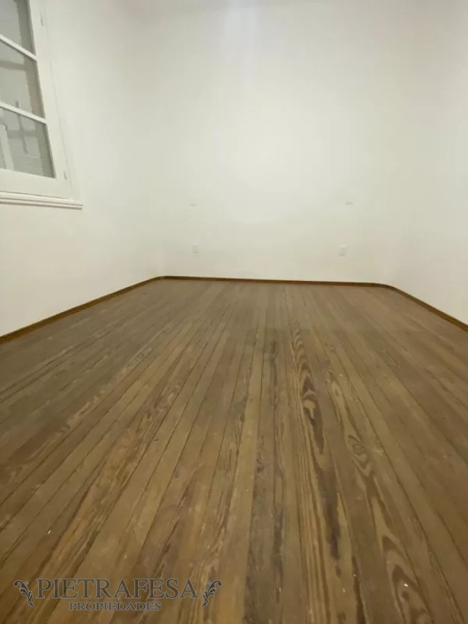 Apartamento ID.8906 - Apto en venta 2 dormitorios, 1 baño y balcón-La Blanqueada