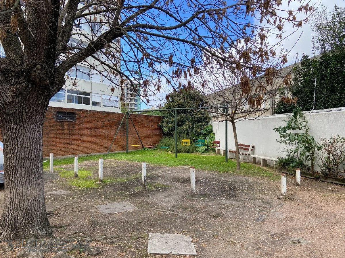 Apartamento ID.13603 - Apto en venta 2 dormitorios, 1 baño-La Blanqueada