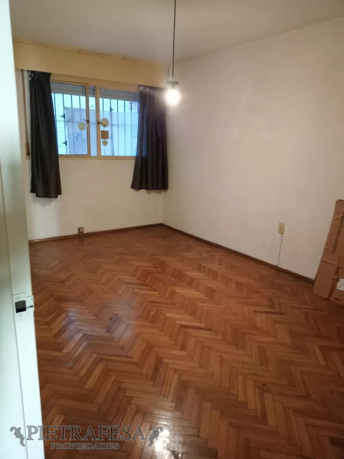 Apartamento ID.8127 - Apartamento en venta 3 dormitorios, 1 baño-Canelones , Centro