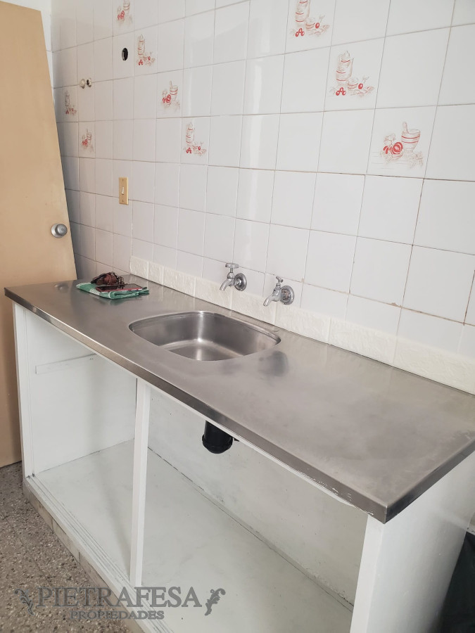 Apartamento ID.2743 - Apartamento en venta con renta 2 dormitorios 1 baño- Euskalerria 71- Malvin Norte