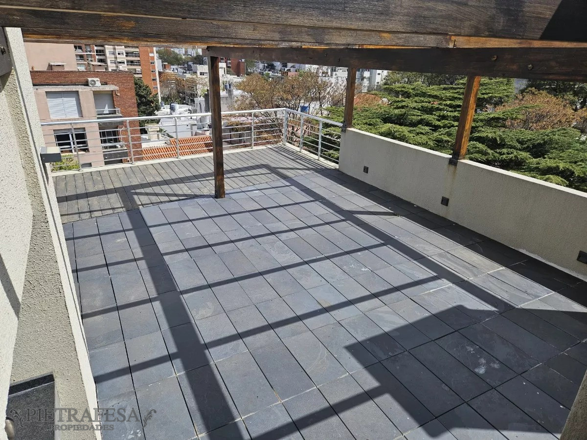 Apartamento ID.7813 - Apartamento en venta, 2 dormitorios, 2 baños, terraza con parrillero y garaje-Marco Bruto, Pocitos.