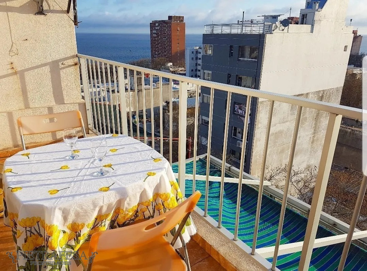 Apartamento ID.5178 - Apartamento en alquiler, 1 dormitorio, 1 baño, balcón, Amoblado., Julio Herrera y Obes, Centro.
