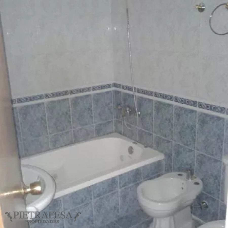 Apartamento ID.12928 - Apartamento en venta con renta, 3dormitorios, 2baños. Malvin.