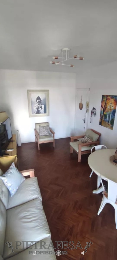 Apartamento ID.6041 - Apartamento en venta 3 dormitorios, 2 baño y balcón-Manuel Albo-Parque Batlle 