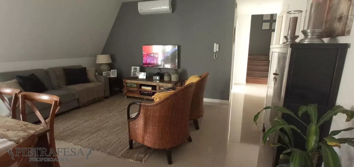 Apartamento ID.7057 - Apartamento en venta 2 dormitorios, 2 baños y garaje- Avenida Millán- Prado