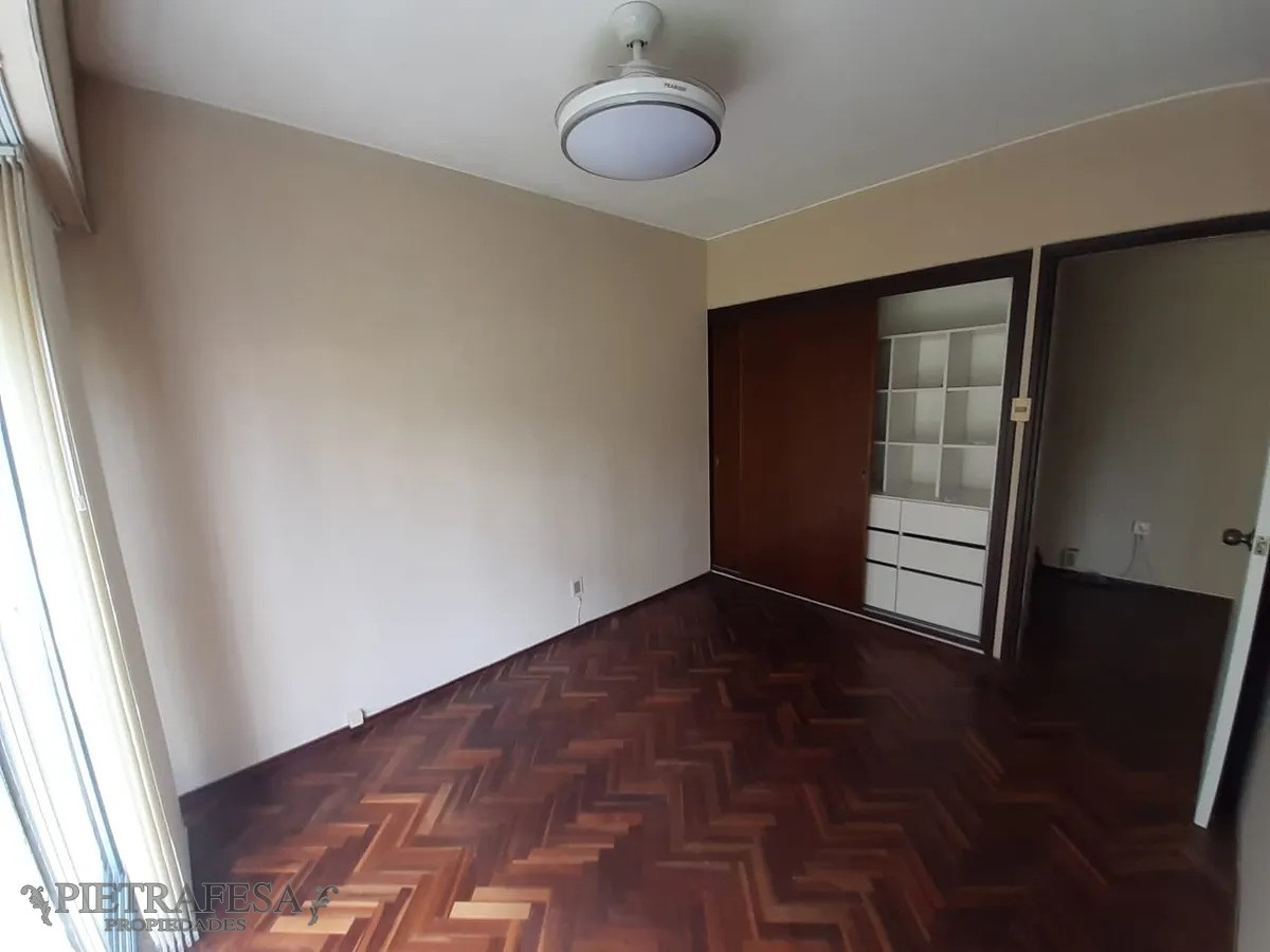 Apartamento ID.13623 - Apto en venta con renta 2 dormitorios, 1 baño-Buceo