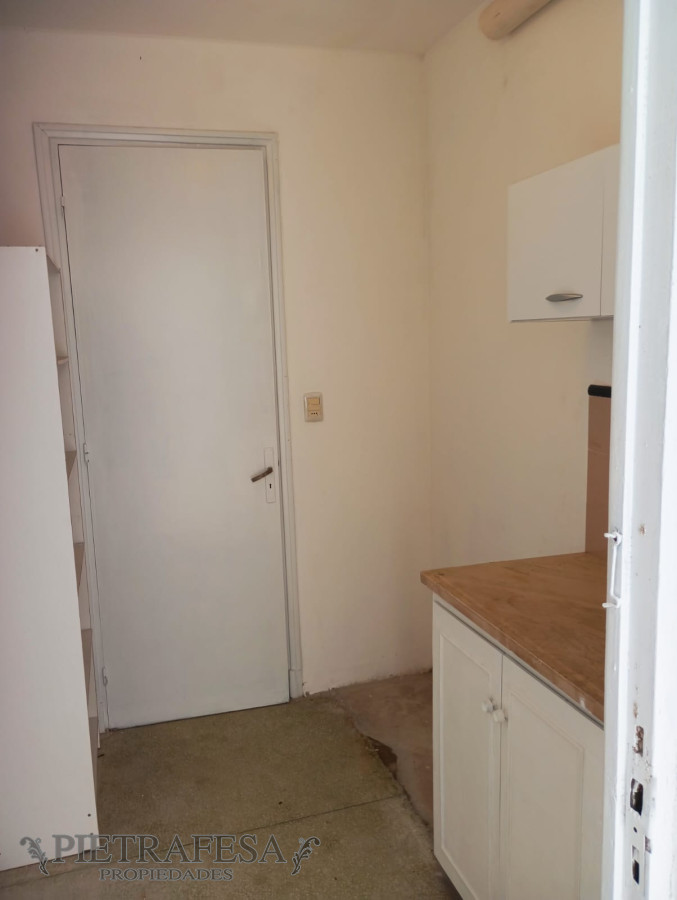 Apartamento ID.12937 - Apto en venta con renta 1 dorm, 1 baño, azotea-Brazo Oriental