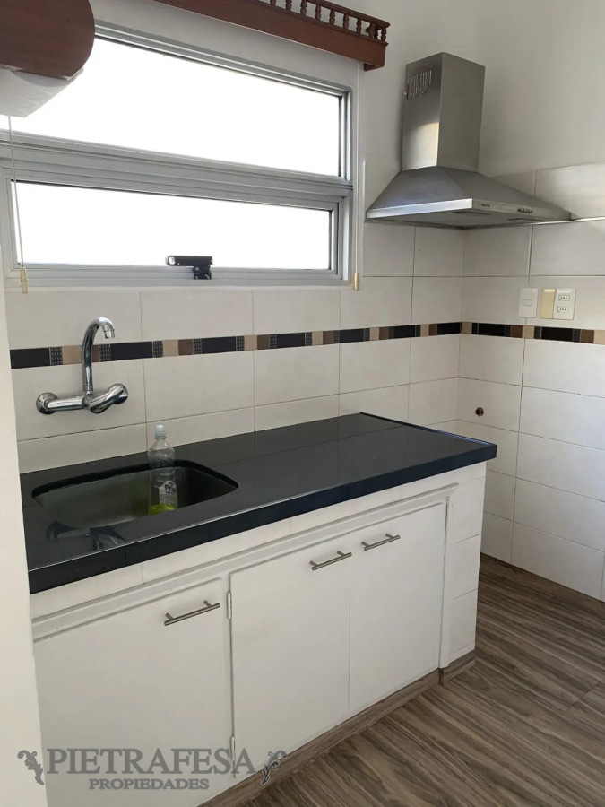 Apartamento ID.13727 - Apartamento en alquiler, 3dorm, 2baños, terraza, garaje. Atahualpa.