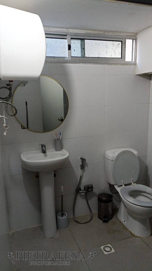 Apartamento ID.994 - Dúplex en alquiler 2 dormitorios, 1 baño- Defensa- Tres Cruces