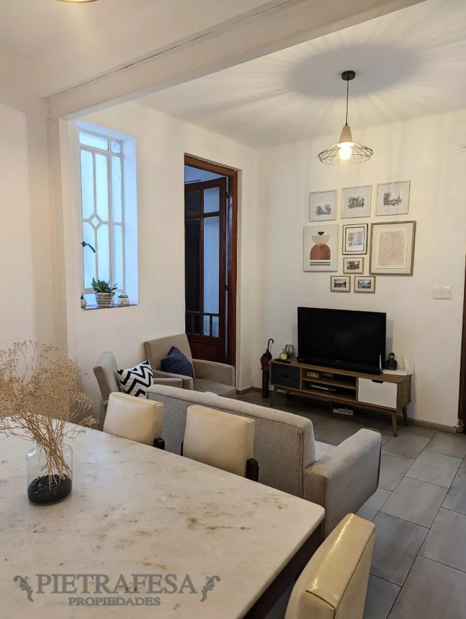 Apartamento ID.9387 - PH en venta 2 dormitorios, 1 baño, cochera-Bella Vista