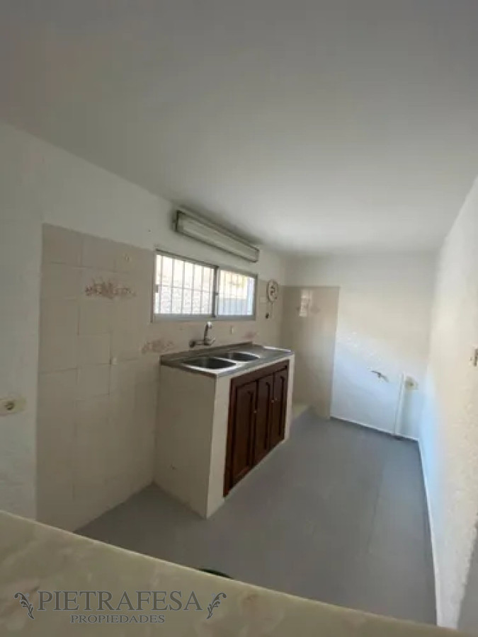 Apartamento ID.13812 - Apartamento en alquiler, 1dormitorio, 1baño. Paso Carrasco.