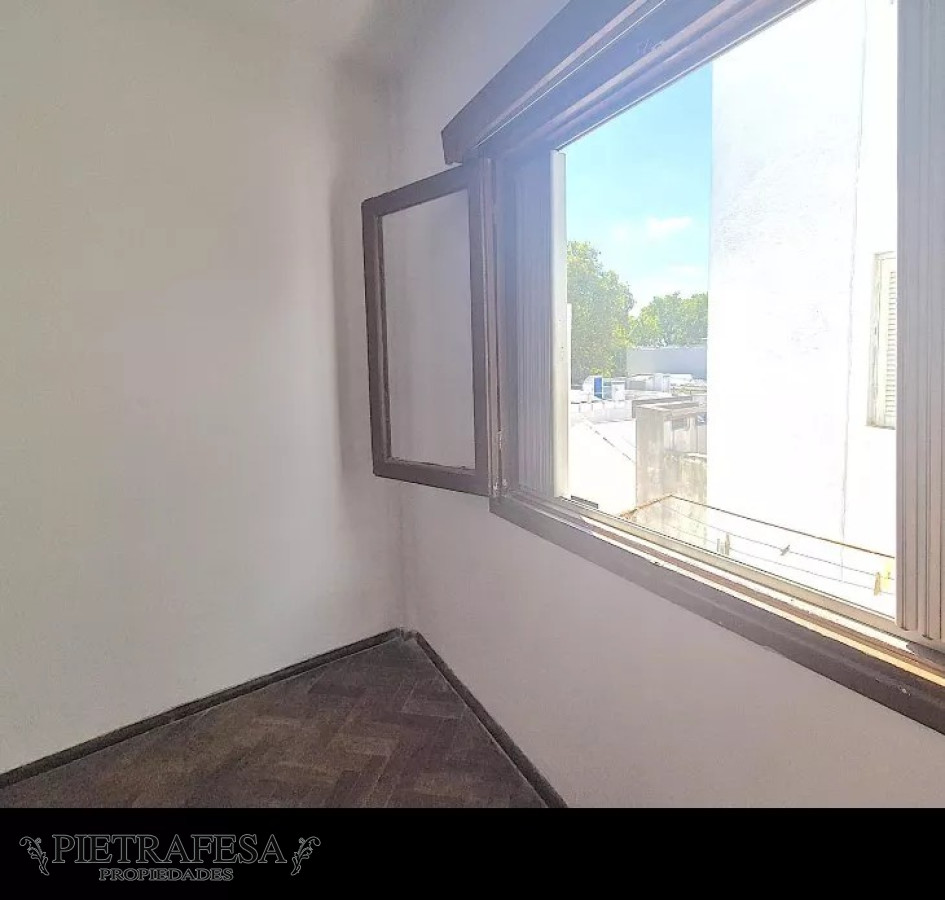Apartamento ID.13160 - Apto en venta 2 dormitorios, 1 baño- Cordón