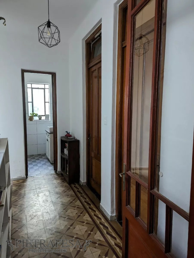 Apartamento ID.9387 - PH en venta 2 dormitorios, 1 baño, cochera-Bella Vista