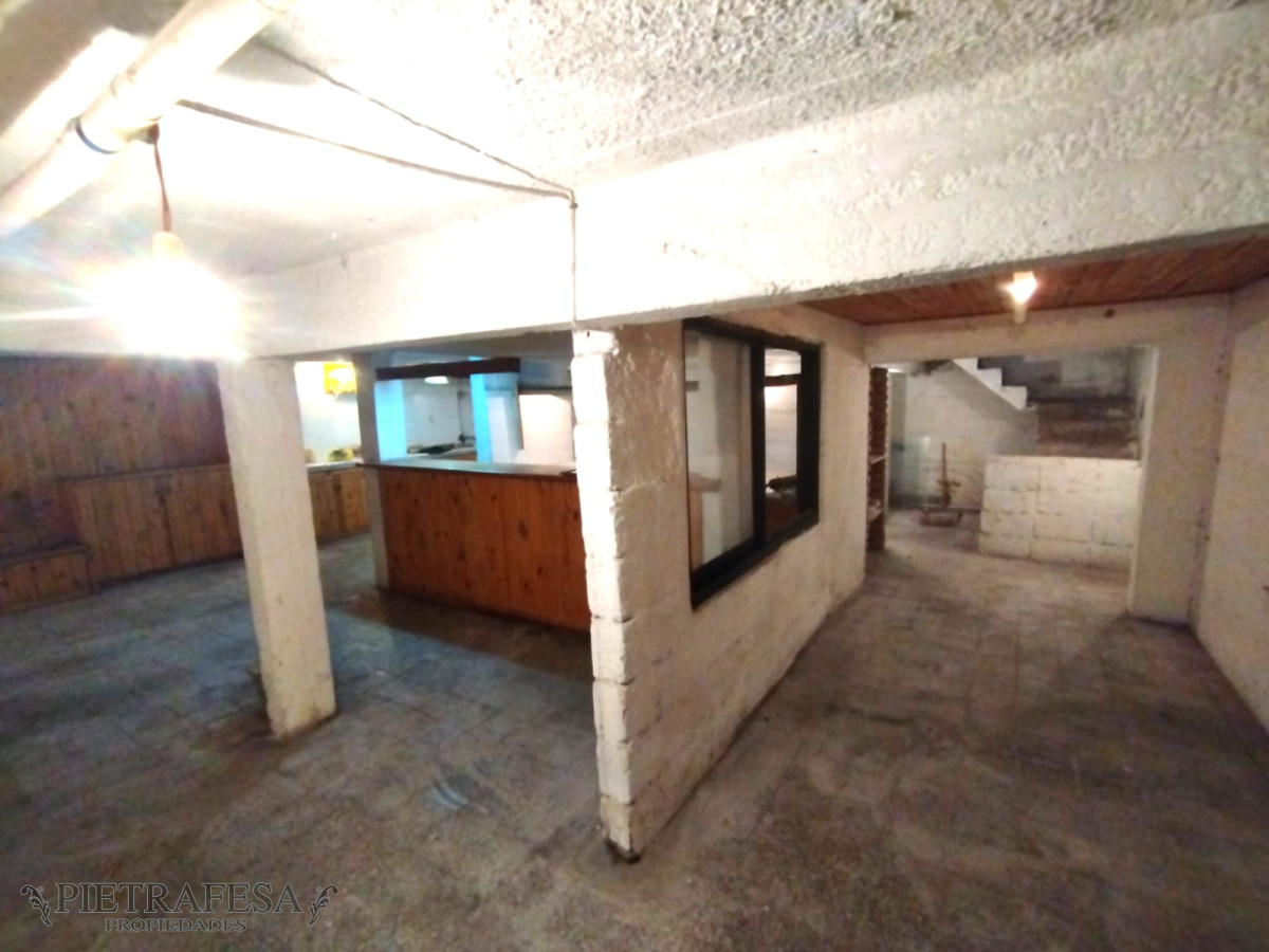 Apartamento ID.6829 - Apartamento en venta 3 dormitorios, 2 baños, patio con parrillero y azotea-Solano López-Buceo