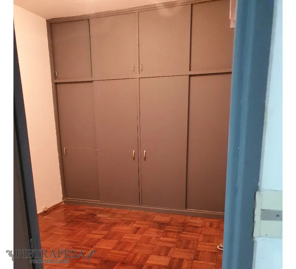 Apartamento ID.13567 - Apto en venta 1 dormitorio, 1 baño y patio-La Comercial 