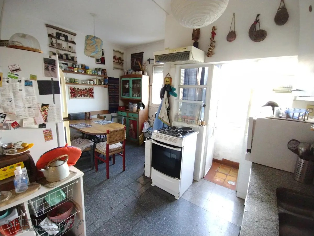 Apartamento ID.12579 - Apto en venta 4 dormitorios, 2 baños,gje-Parque Batlle 