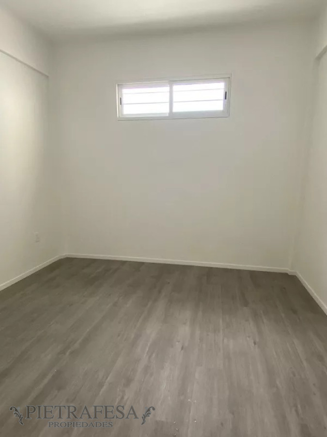 Apartamento ID.8906 - Apto en venta 2 dormitorios, 1 baño y balcón-La Blanqueada