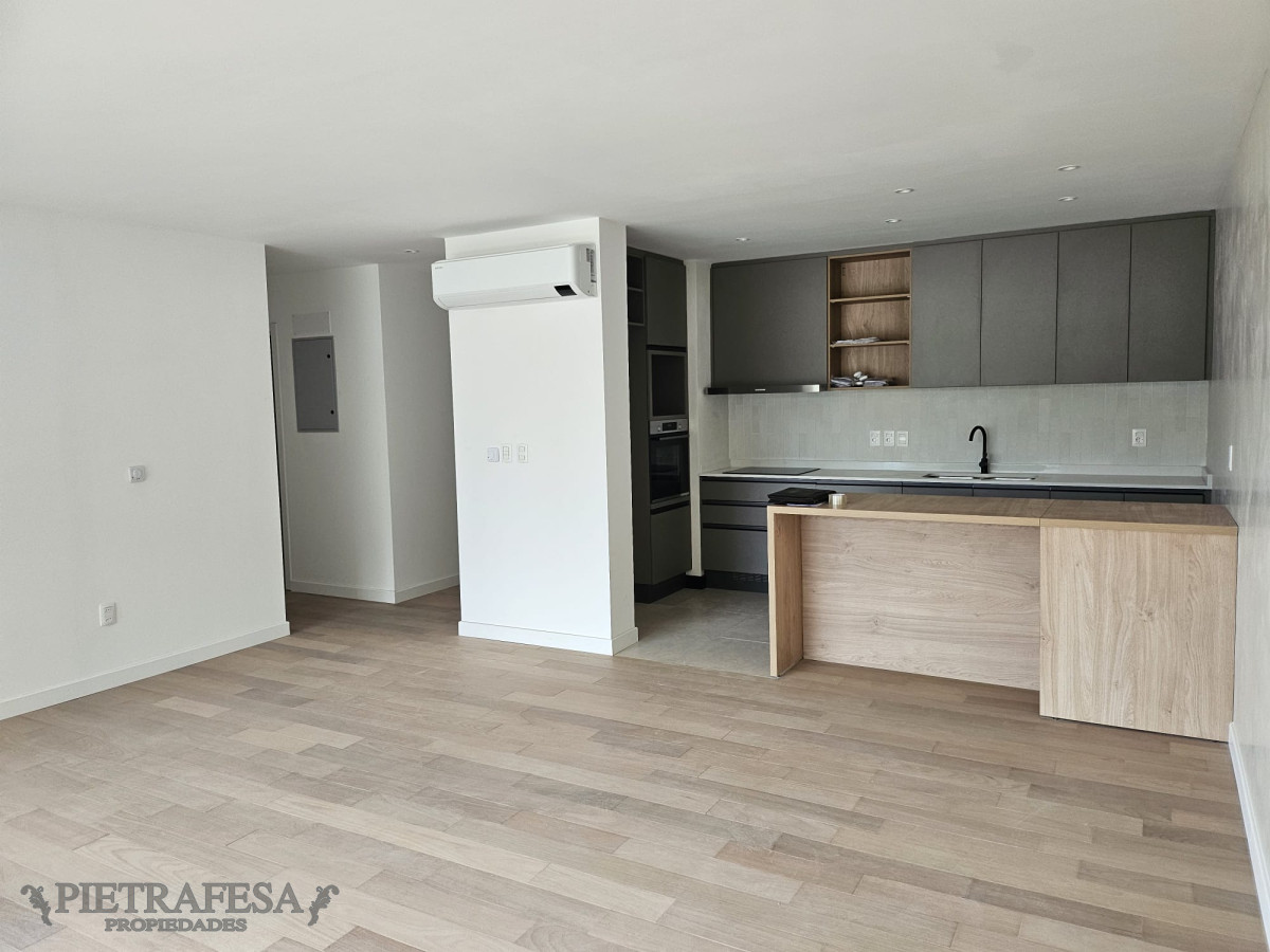 Apartamento ID.11408 - Apto en venta 2 dormitorios, 2 baños, gje-Carrasco
