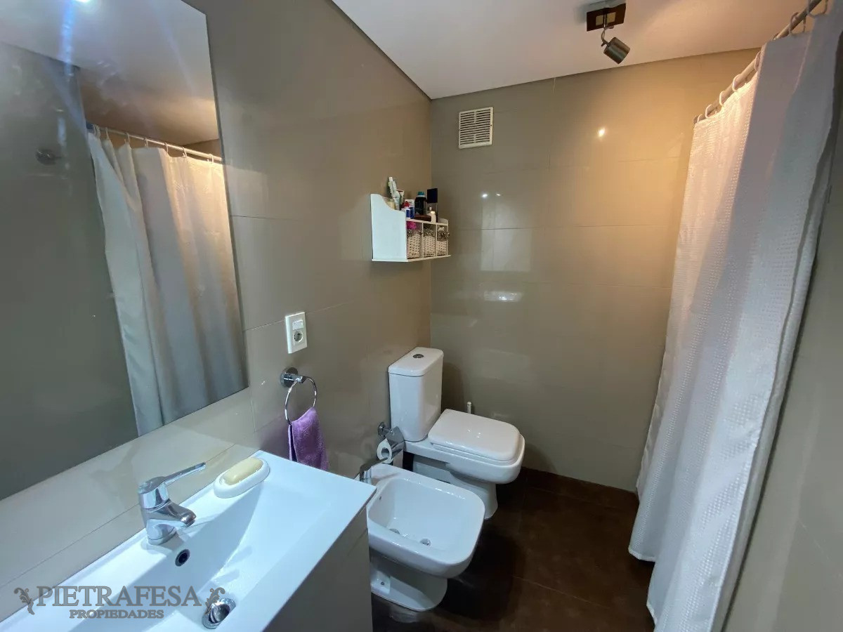 Apartamento ID.11036 - Apto en venta 3 dormitorios, 2 baños, gje-Malvin
