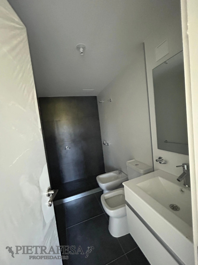 Apartamento ID.11743 - Apto a estrenar 2 dormitorios, 1 baño y terraza-Cordón
