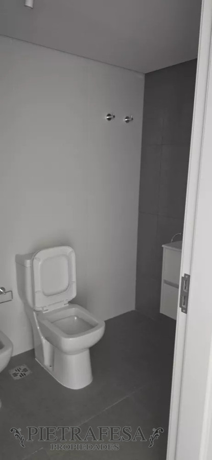 Apartamento ID.12442 - Apto en venta 1 dormitorio, terraza, garaje-Cordón