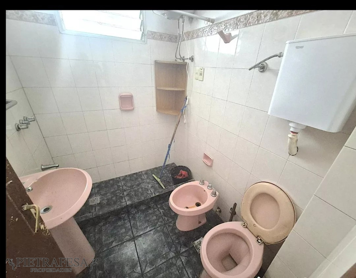 Apartamento ID.13160 - Apto en venta 2 dormitorios, 1 baño- Cordón