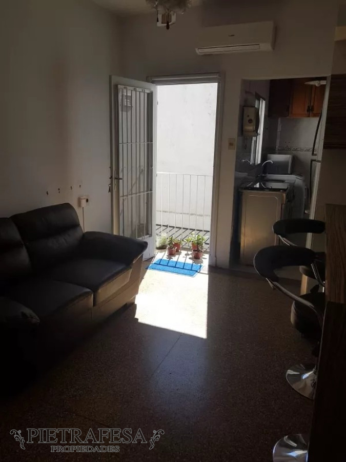 Apartamento ID.8977 - Apto en venta 2 dormitorios,1 baño-Goes