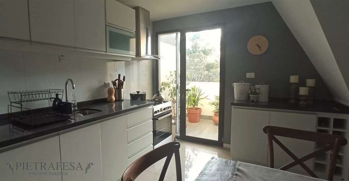 Apartamento ID.7057 - Apartamento en venta 2 dormitorios, 2 baños y garaje- Avenida Millán- Prado