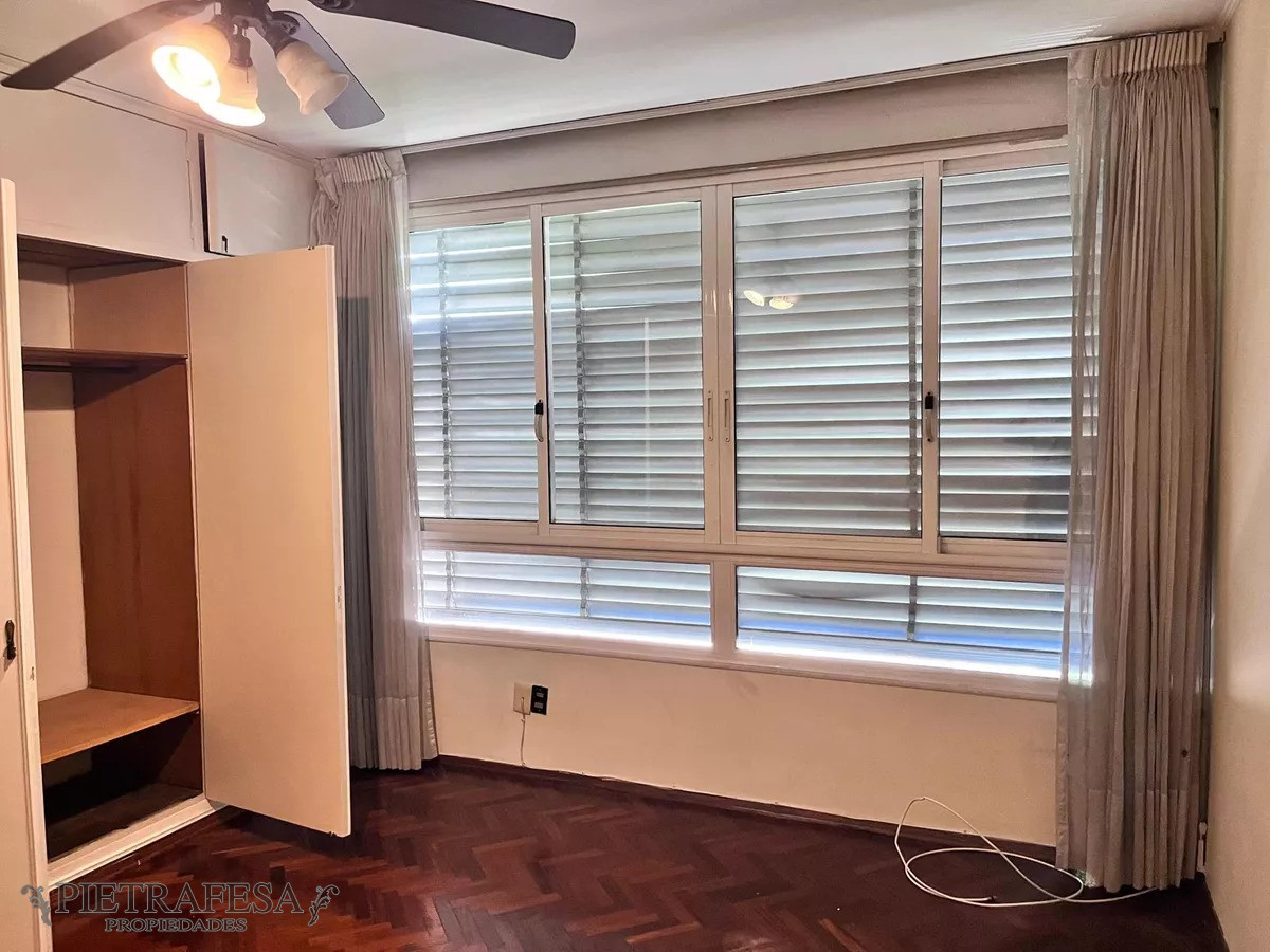 Apartamento ID.8631 - Apto en venta, 3 dormitorios, 2 baños- Yaguarón -Centro