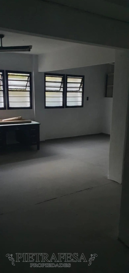 Apartamento ID.4895 - Apartamento en venta 2 dormitorios, 2 baños, terraza- Cerro Largo- Centro