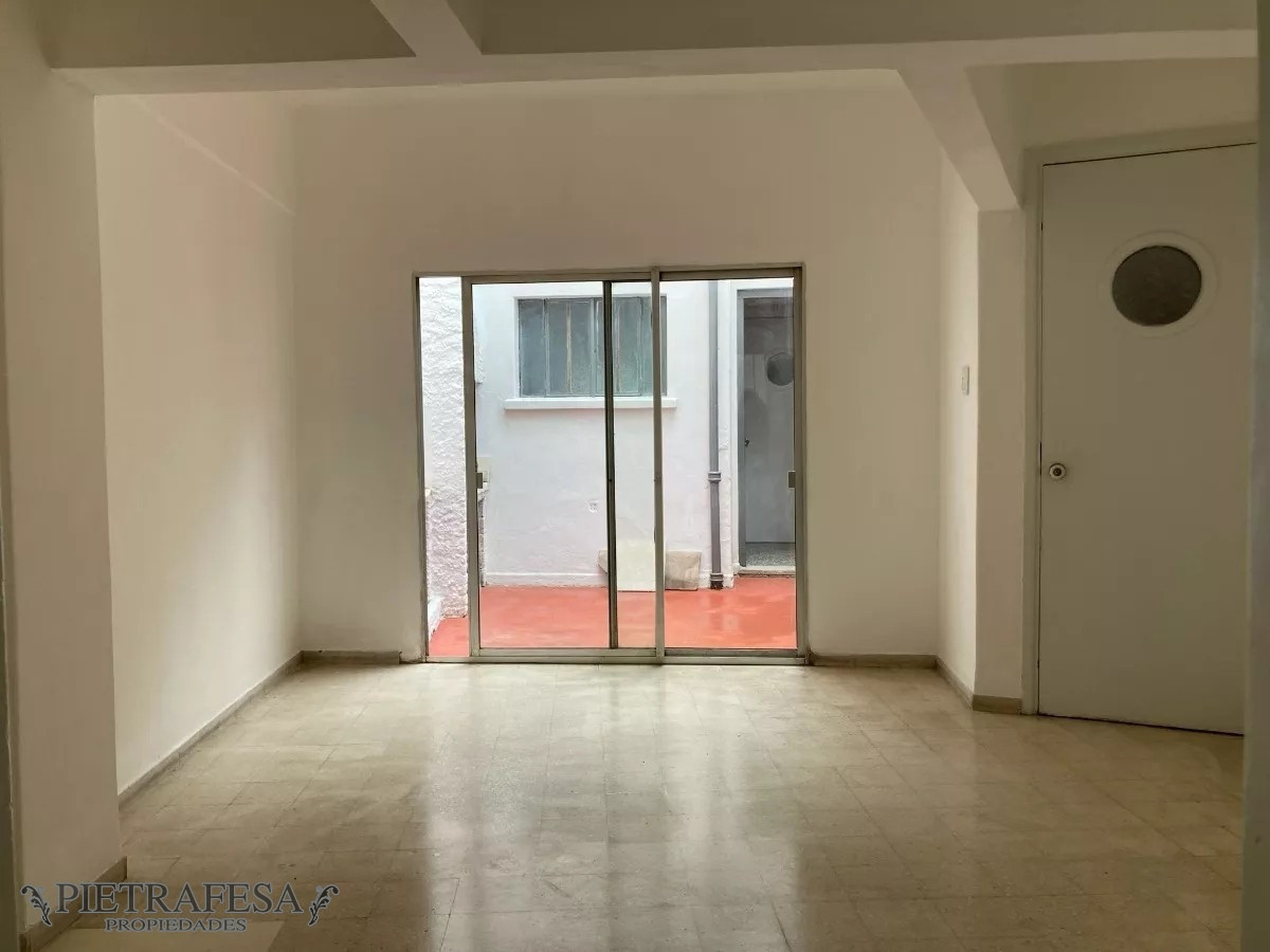 Apartamento ID.9204 - PH de altos en venta, 3 dormitorios, 2 baños, patio -Cordón.