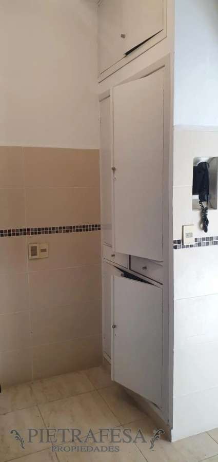 Apartamento ID.4895 - Apartamento en venta 2 dormitorios, 2 baños, terraza- Cerro Largo- Centro
