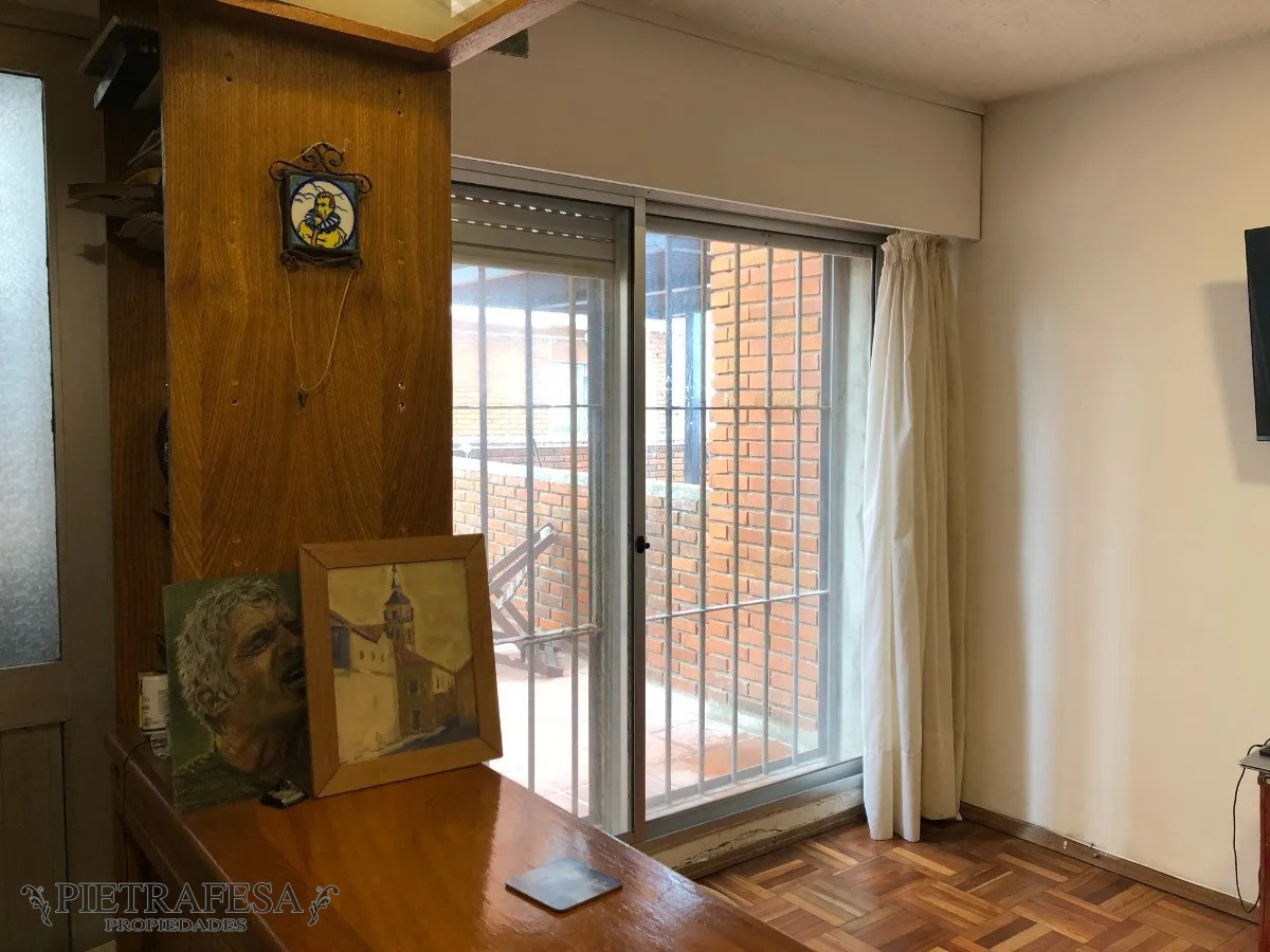 Apartamento ID.13576 - Apto en venta 1 dormitorios, 1 baño, terraza-Ciudad Vieja
