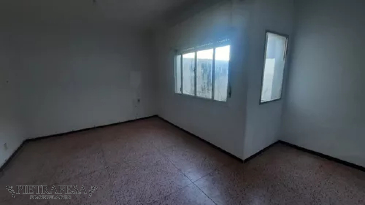 Apartamento ID.12751 - Apartamento en venta, 2dormitorios, 1baño. Tres Cruces.