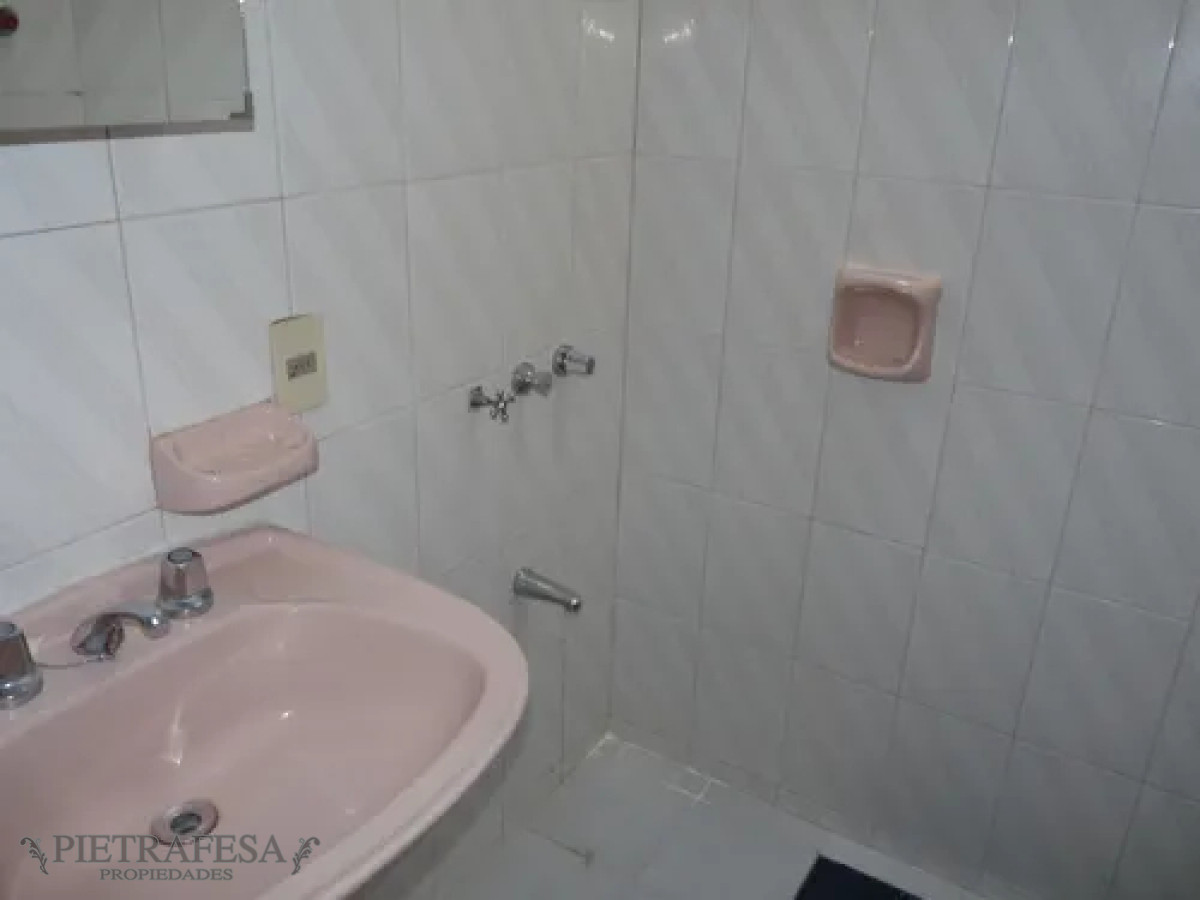 Apartamento ID.13741 - Apartamento en alquiler, 2dormitorios, 1baño. Cerrito.