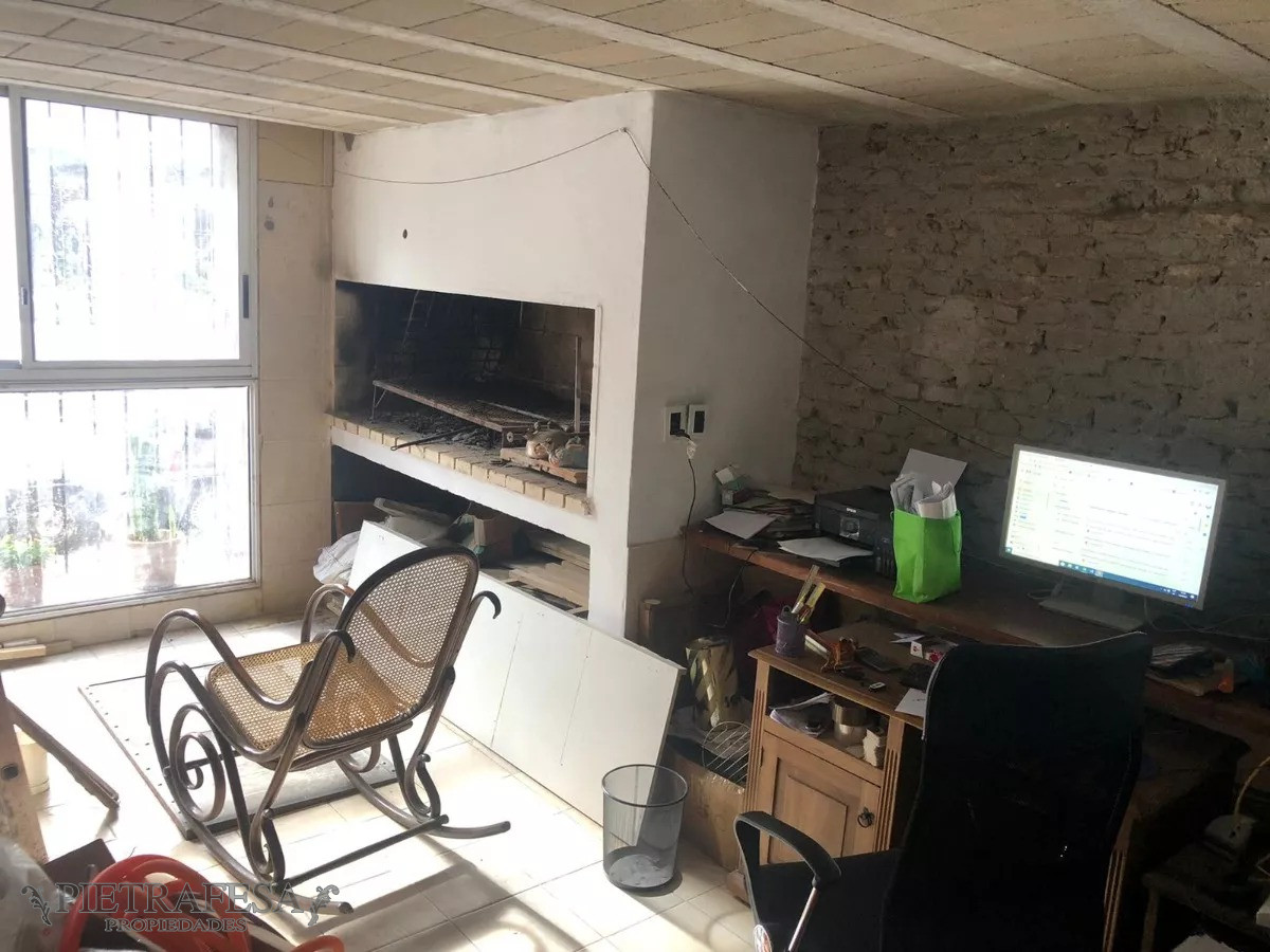 Apartamento ID.6325 - Apartamento en venta 2 dormitorios, 2 baños, patio y barbacoa, Maldonado, Palermo. 