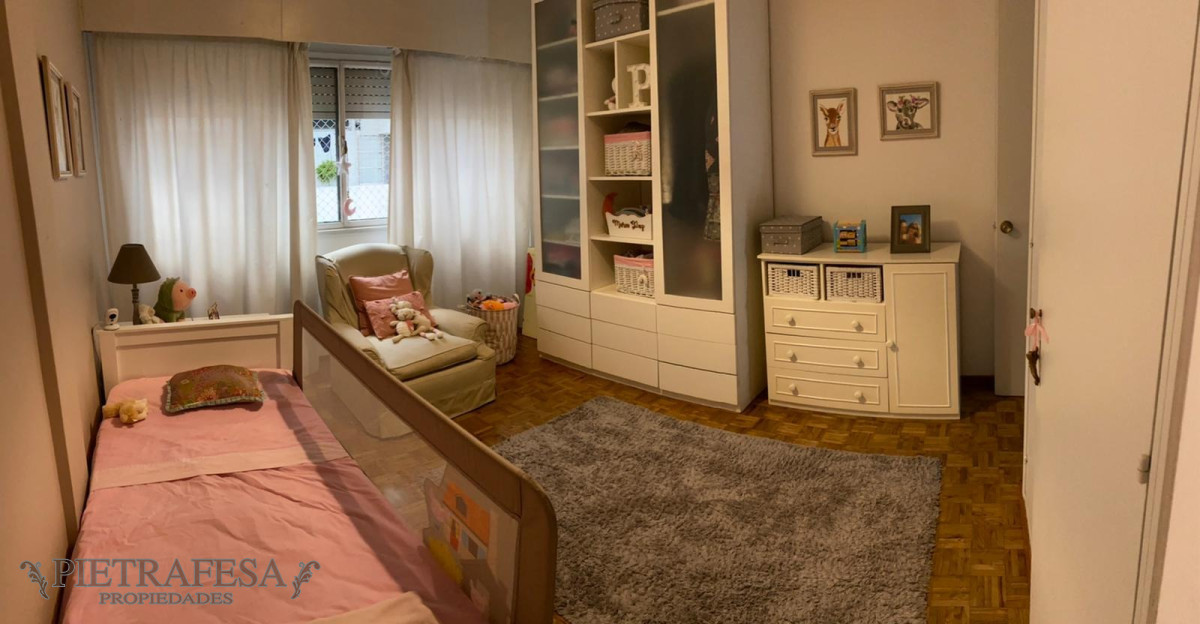 Apartamento ID.1758 - Apartamento en venta 4 dormitorios 3 baños con garaje - Zelmar Michelini - Centro 