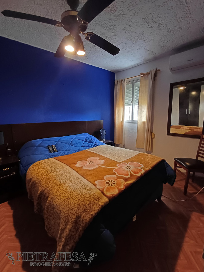 Apartamento ID.6036 - Apartamento tipo dúplex en venta 3 dormitorios, 1 baño y patio con parrillero-Alberto Zum Felde-Malvin Norte 