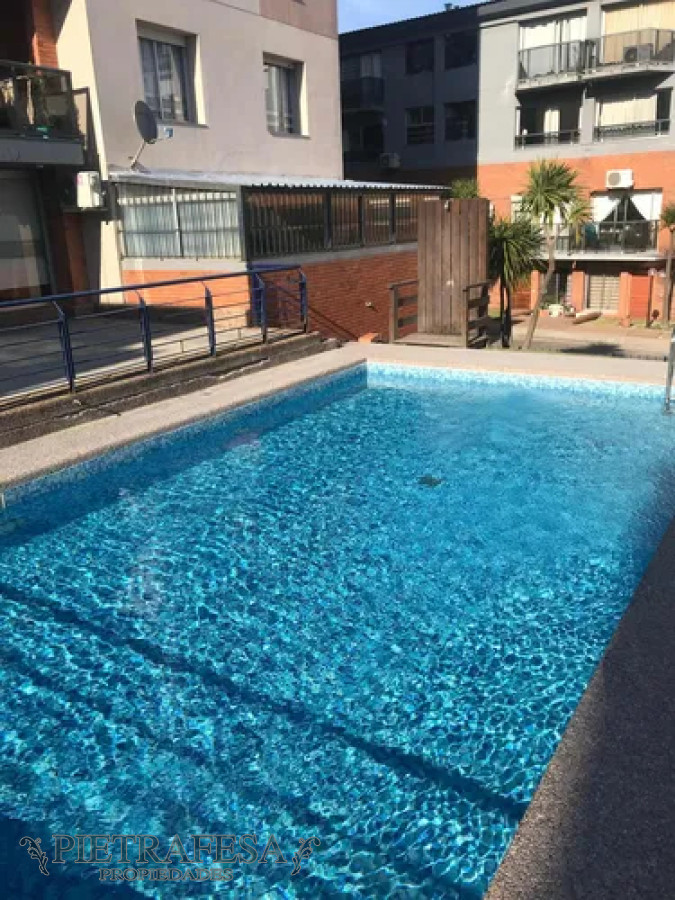 Apartamento ID.13825 - Apartamento en alquiler, 1 dormitorio, 1baño, balcón. La Blanqueada.