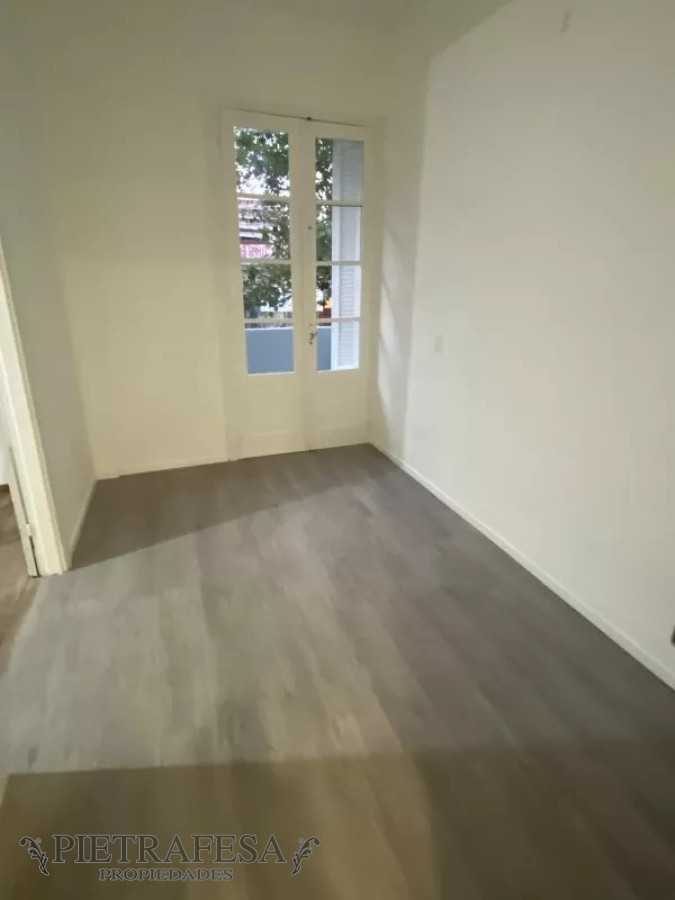 Apartamento ID.8906 - Apto en venta 2 dormitorios, 1 baño y balcón-La Blanqueada