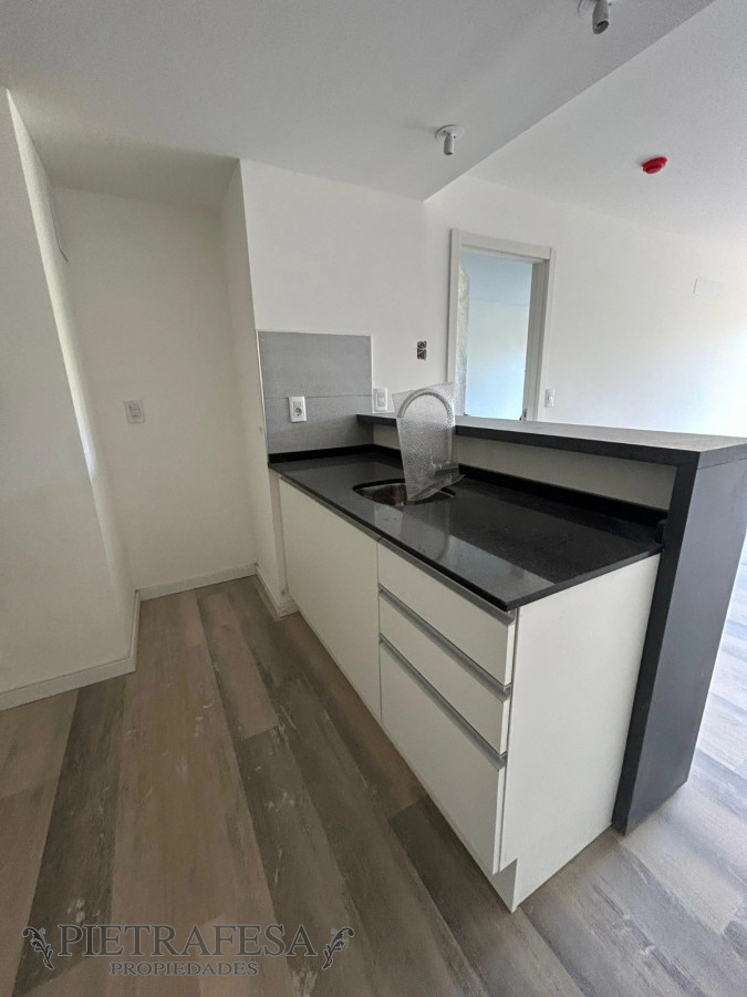 Apartamento ID.11742 - Apto a estrenar 2 dormitorios, 1 baño y terraza-Cordón