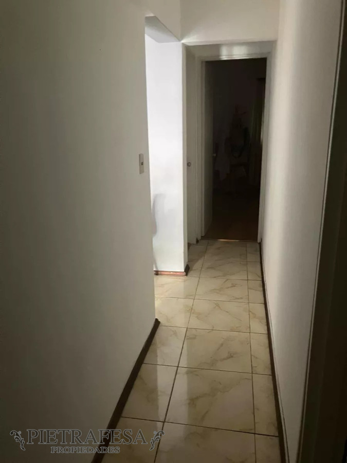 Apartamento ID.8050 - Apartamento en venta 3 dormitorios, 1 baño- Jaime Roldos y Pons-Pérez Castellanos