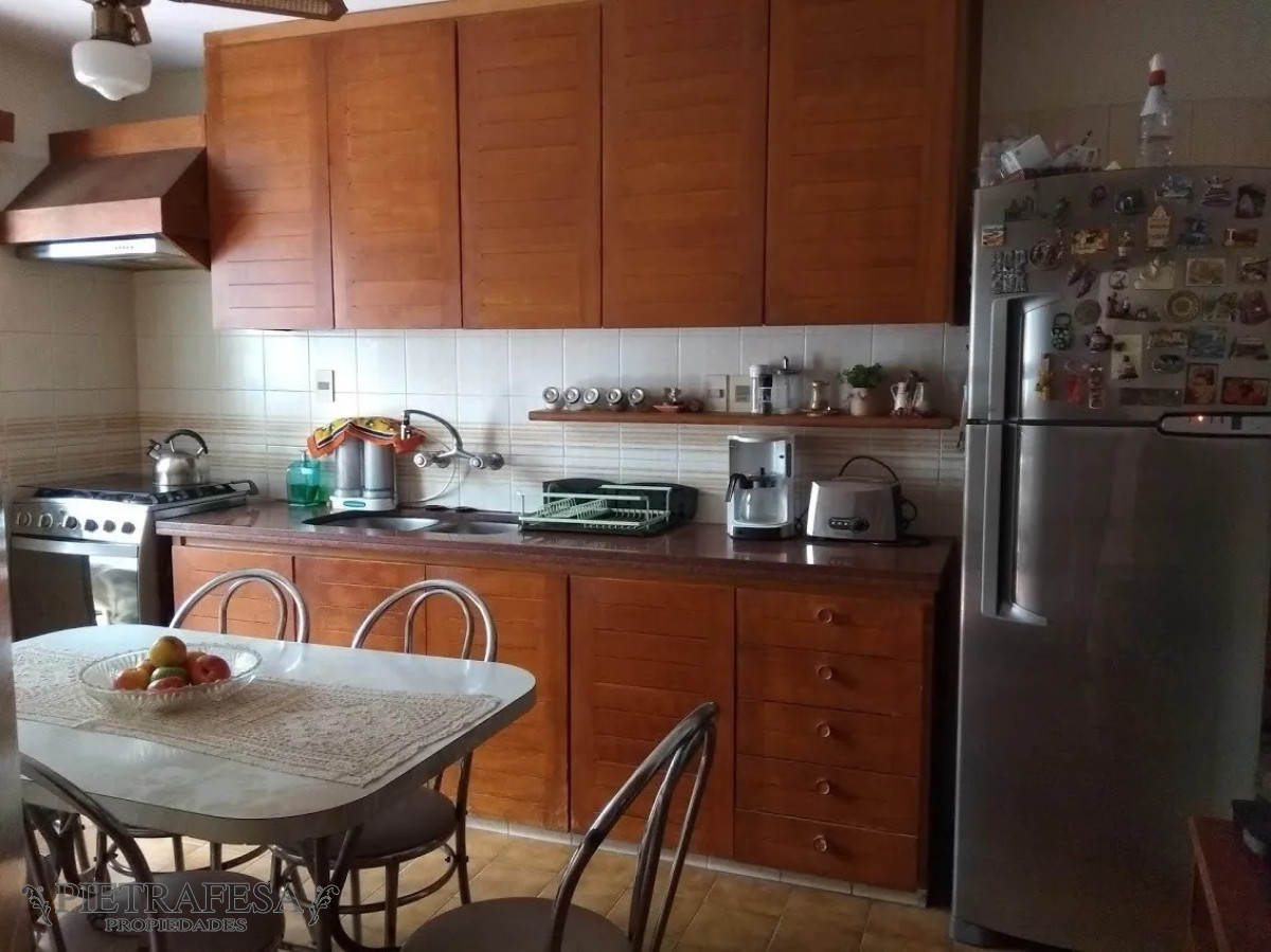 Apartamento ID.2797 - Apartamento en venta - 4 dormitorios - 3 baños - garaje - Av Rivera